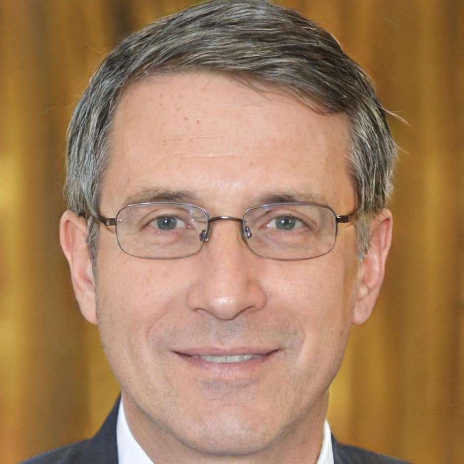 Finanzplanungsexperte Felix Hartmann